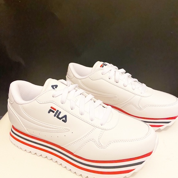 Fila sz 9 Orbit Zeppa low platform sneakers NWT - Picture 4 of 14
